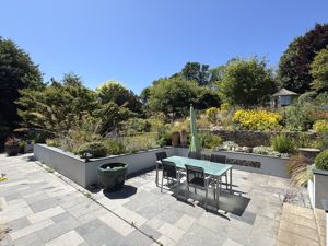 Photo 21- click for photo gallery